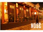 Nose Pizzeria Bar, NOSE PIZZERÍA BAR es un lugar exclusivo ubicado en el corazón de Quito, ofrece una deliciosa gastronomía italiana y una extensa variedad de cocteles internacionales. La especialidad de la casa es la pizza Cornicione, una deliciosa pizza rellena hasta los bordes con relleno a elección. La mejor opción desde el medio día hasta la madrugada.