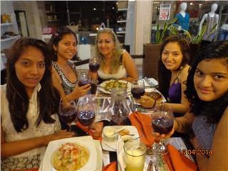 Puerto Moro, Carnes, Mall del Sol