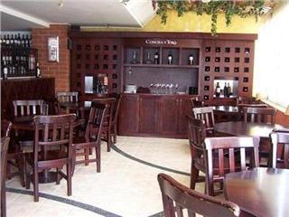 Latitud Tapas y Vinos, Española, Quito