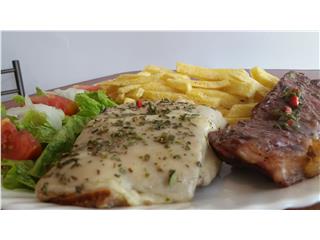 El Matambre, Restaurante Temático de Carnes al Carbón, con especialidades únicas en la ciudad como el Delicioso Corte Matambre 100% Argentino y la muy Cotizada Picaña. 