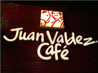 Juan Valdez, Cafeteria, dulces, lugar agradable para estar entre amigos