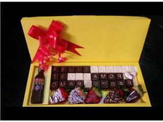 ChocoMusa, 
Hay varias formas de expresar una frase bonita, decir te quiero o un feliz cumpleaños, pero mucho mejor es si se lo dices en chocolates, seria un detalle muy original. 