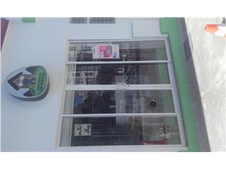 Campamento de Beraka, Campamento de Beraka es un establecimiento dedicado al cuidado de mascotas y cuenta con servicios como:

    Peluquería y Grooming
    Alimentos y Accesorios.
    Hotel Canino.
    Paseos Caninos.
    Campamentos.
    Adiestriamiento.
    Servicio a Domicilio.