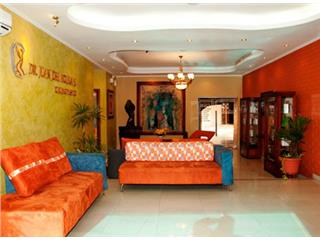 Adriana Luna Centro Estético, Adriana Luna Centro Estético es una empresa especializada en Salud y Estética. Cuenta con un staff calificado el cual brinda una asistencia personalizada obteniendo excelentes resultados y un excelente servicio a nivel personal y humano que garantiza la confianza y comodidad de los pacientes.