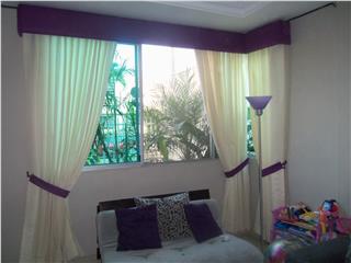 Alfombras & Cortinas Cali, Venta de todo tipo de alfombras de pared a pared con instalación profesional.
Cortinas verticales horizontales romanas paneles japonés
confección de cortinas y cenefas decorativas y de madera enchapadas.
retapizamos todo tipo de muebles.
lavado en seco alfombras,muebles de sala, cortinas, paneles e interior de auto.
reparación y cambio de flecos en alfombras y cambio de flecos en alfombras orientales, persas, chinas.